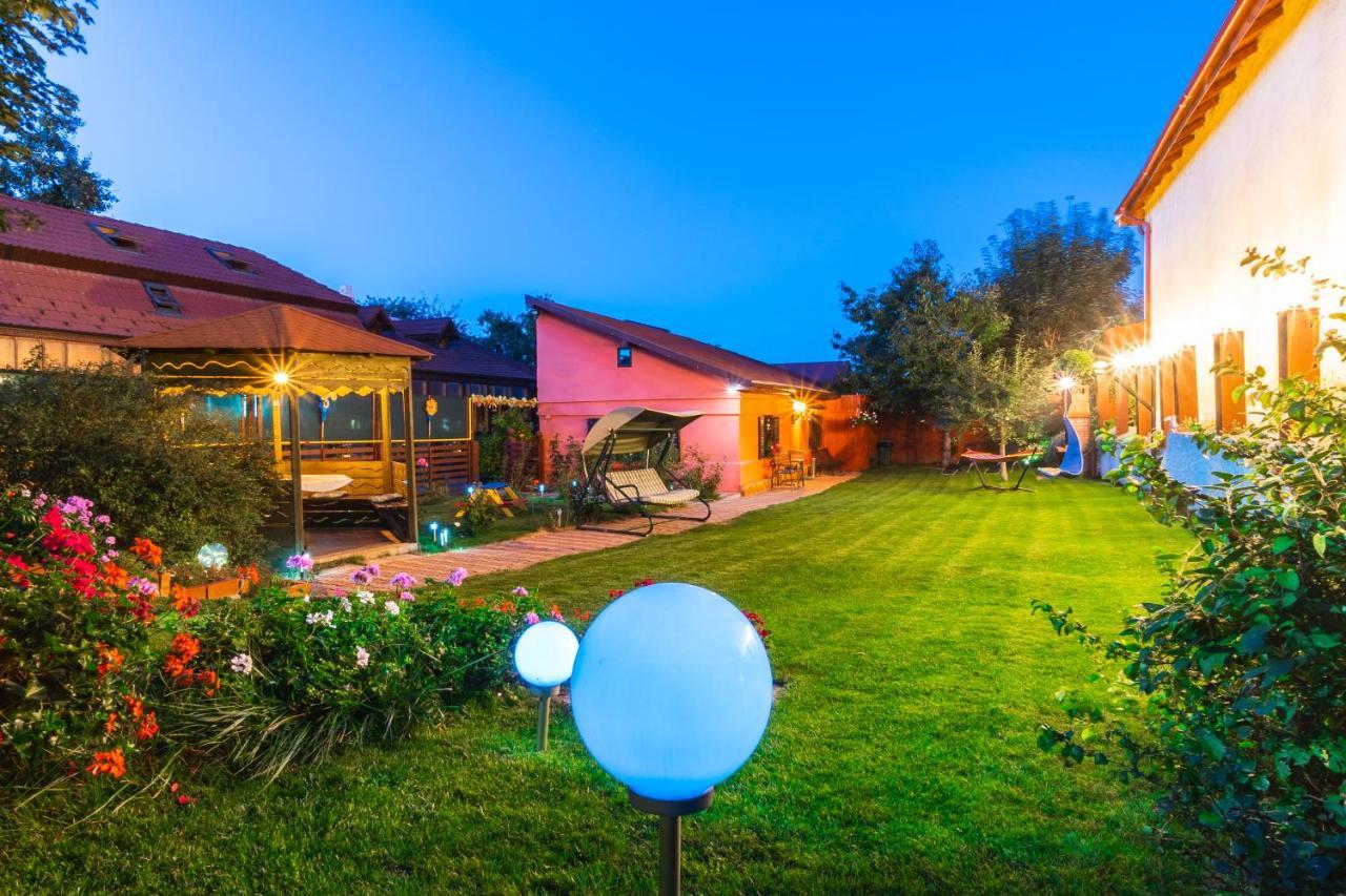 Sunset Cottage Brasov Exterior photo